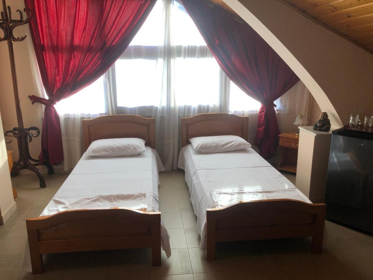 Villa Pepeto Durres Albania Extérieur photo