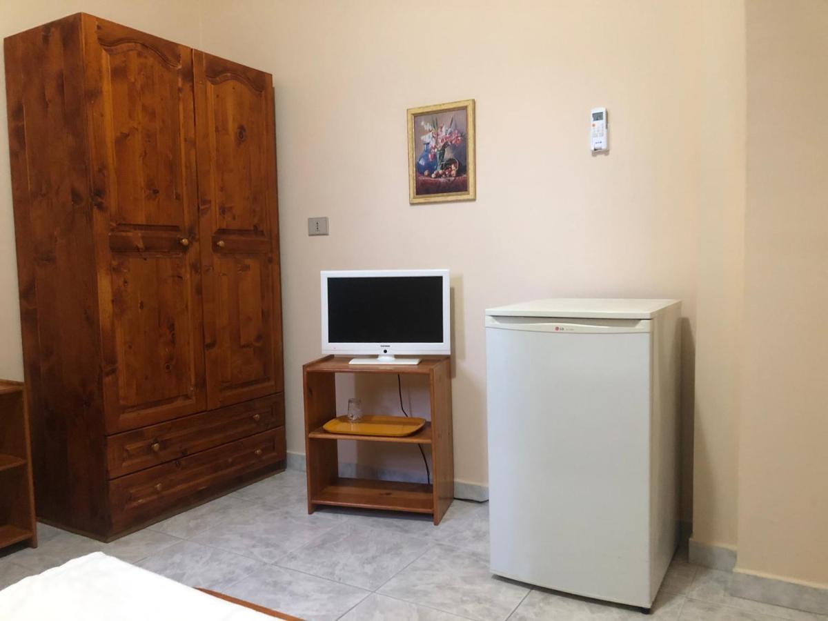 Villa Pepeto Durres Albania Extérieur photo