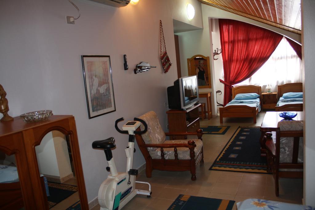 Villa Pepeto Durres Albania Extérieur photo